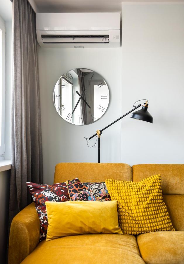 Central Panorama Apartment Chmielna 35 ワルシャワ エクステリア 写真