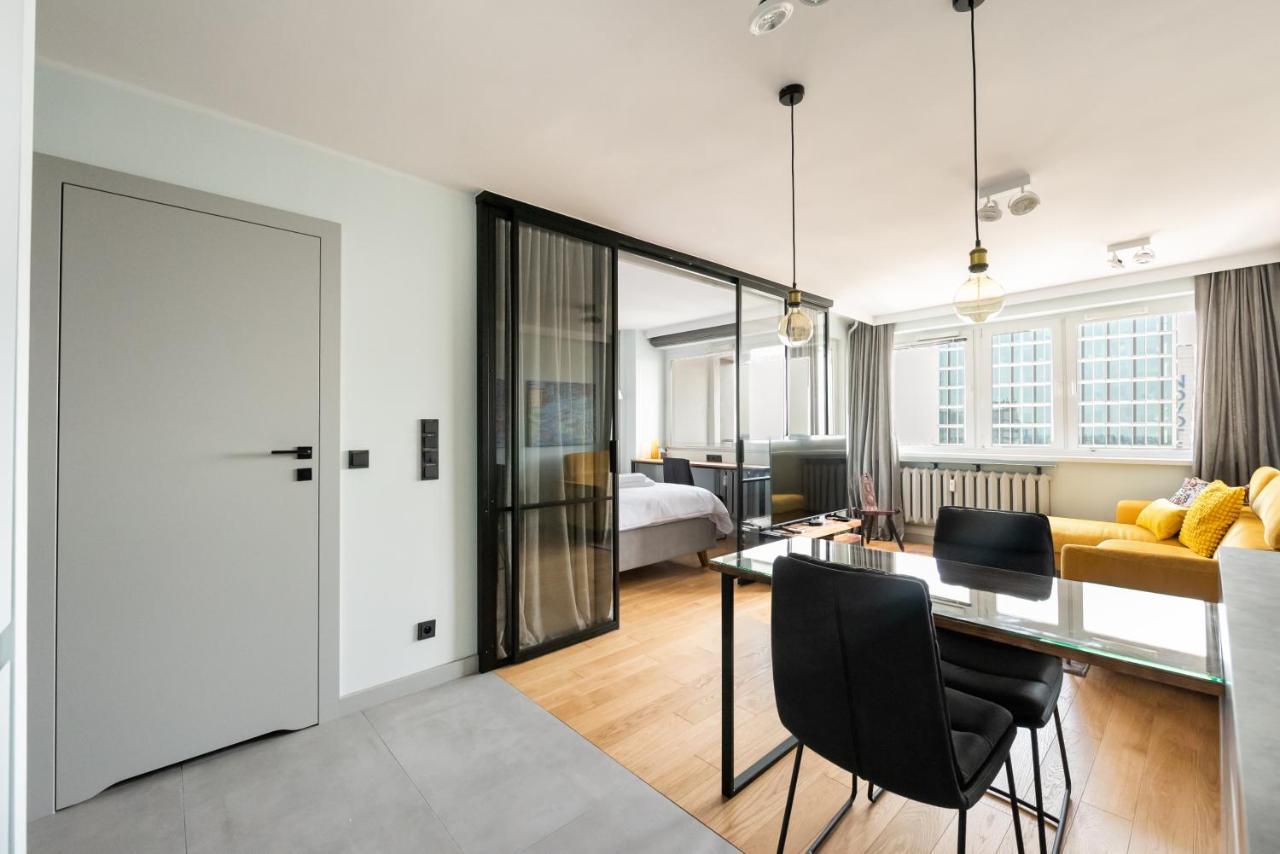 Central Panorama Apartment Chmielna 35 ワルシャワ エクステリア 写真
