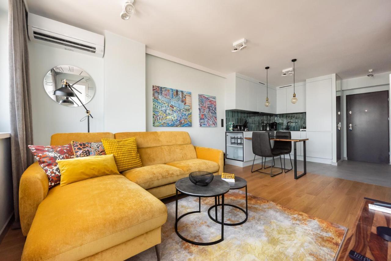 Central Panorama Apartment Chmielna 35 ワルシャワ エクステリア 写真